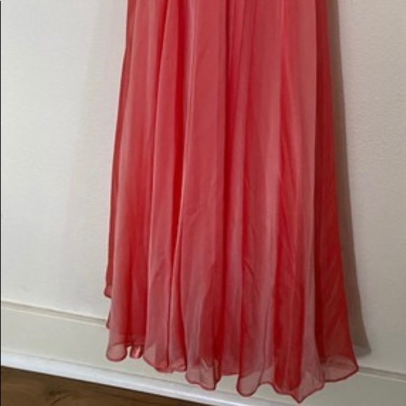 Le Femme dress Size Zero - Picture 2 of 6